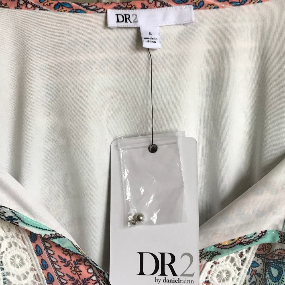 Dress - Picture 5 of 5